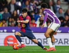 每体：巴萨接近出售丹尼-罗德里格斯至塞尔塔，将保留回购条款