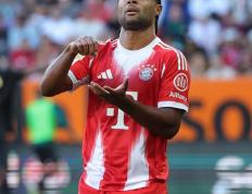 足球丨德甲：拜仁胜奥格斯堡