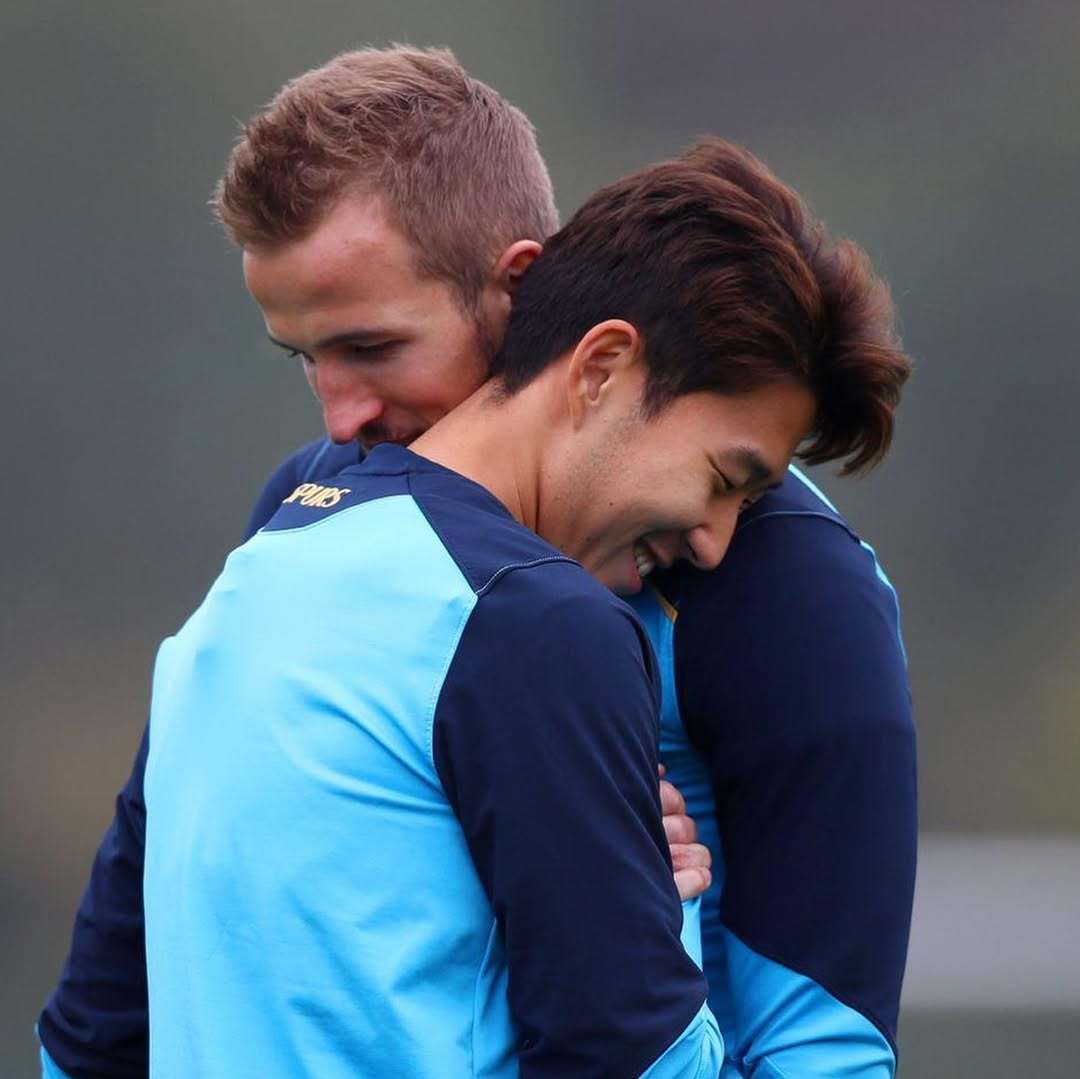 弗兰克:热刺需要通过转会 来解决孙兴慜离队的难题