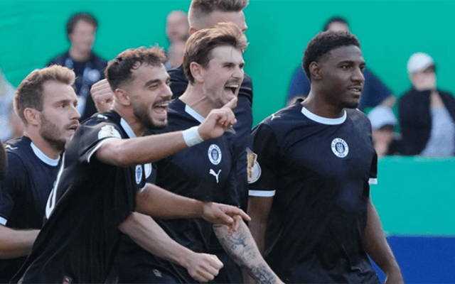 德甲:圣保利表现稳定,多特蒙德状态起伏