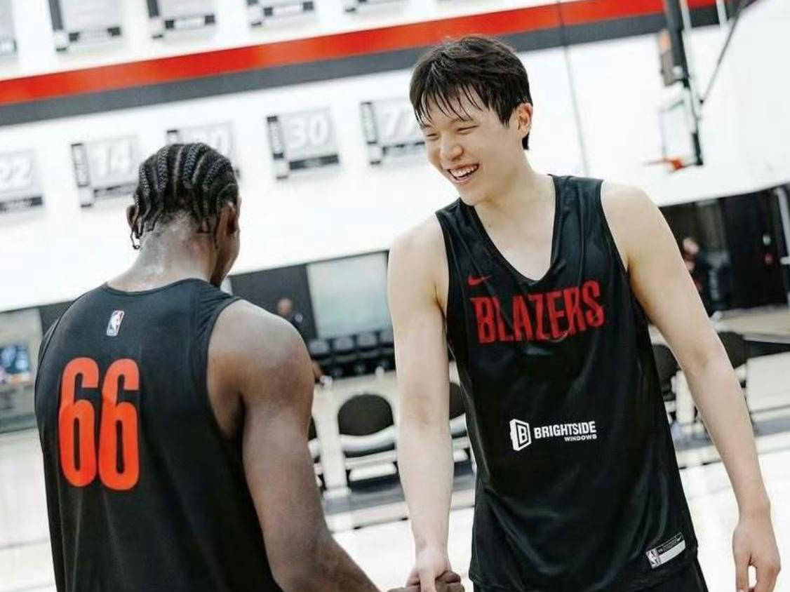 揭秘费城76人选秀策略:马鲁阿奇还是约翰逊?