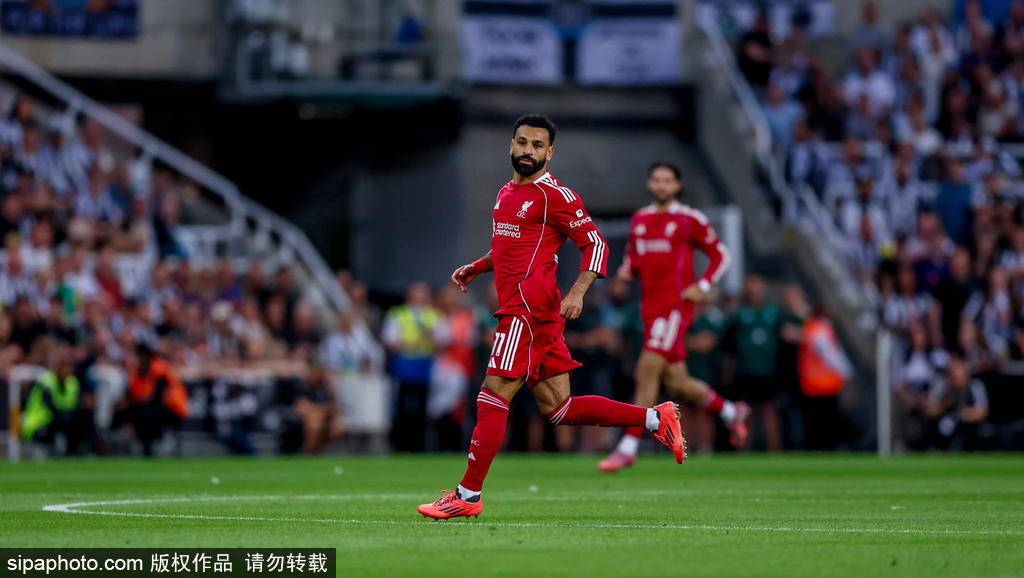 先奶为敬！萨拉赫：阿森纳是夺冠头号热门 曼城也有希望