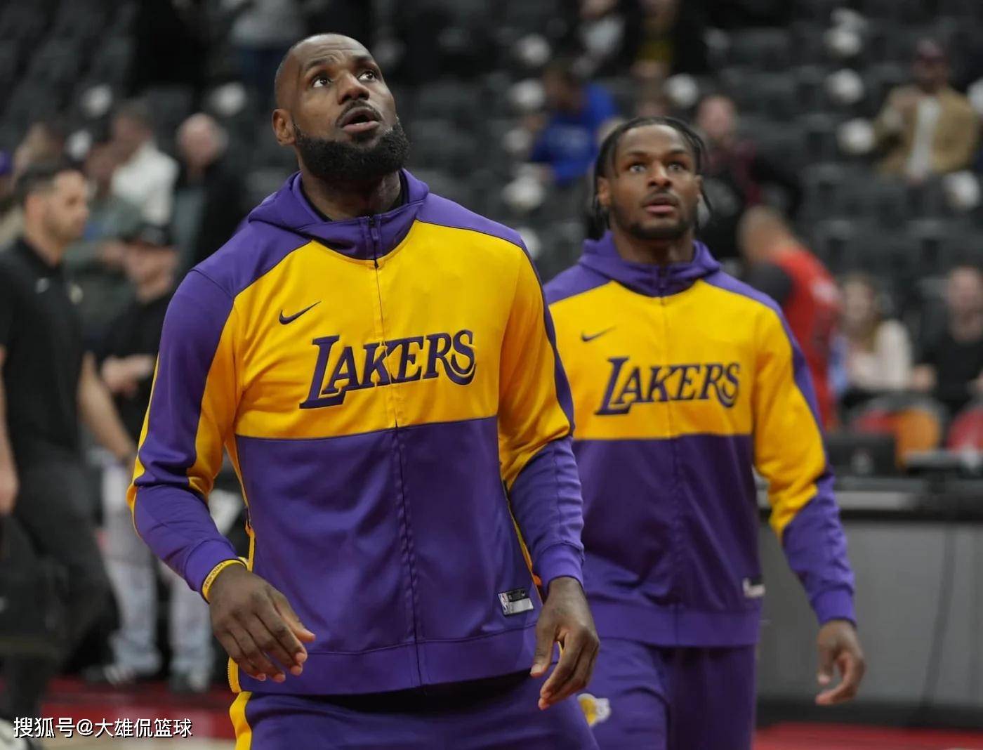 NBA内部人士爆料，湖人不会将詹姆斯送到勇士，他们不要巴特勒(nei bu ren shi bao liao hu ren bu hui jiang zhan mu si song dao yong shi ta men bu yao ba te le)