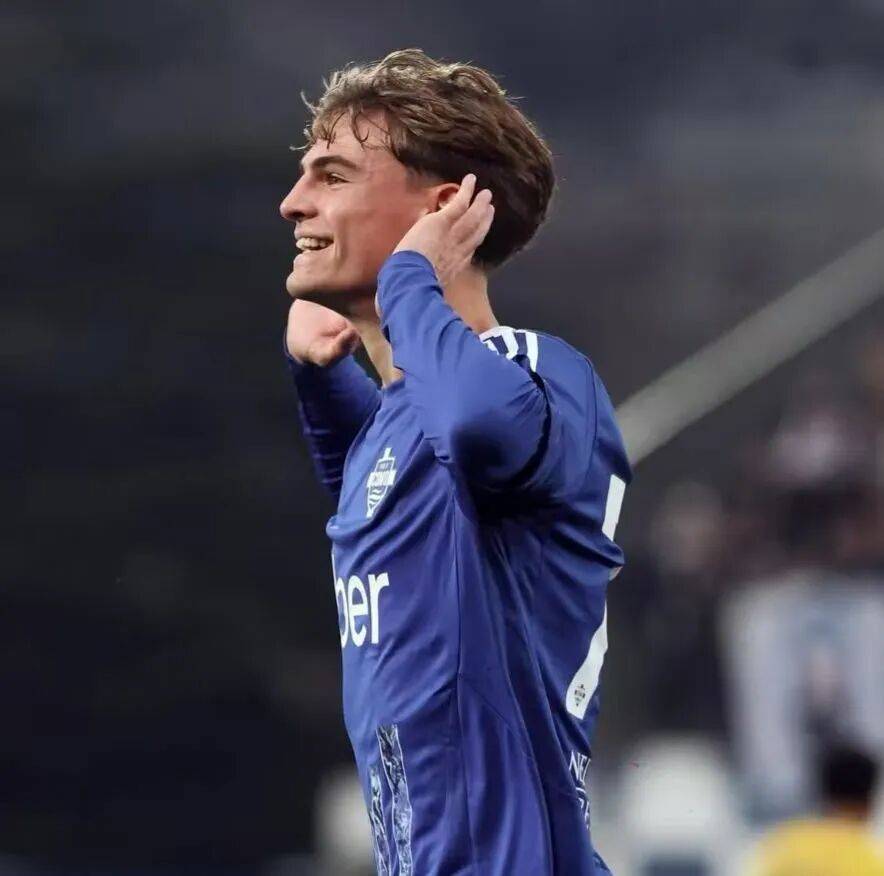 科莫小将尼科帕斯！