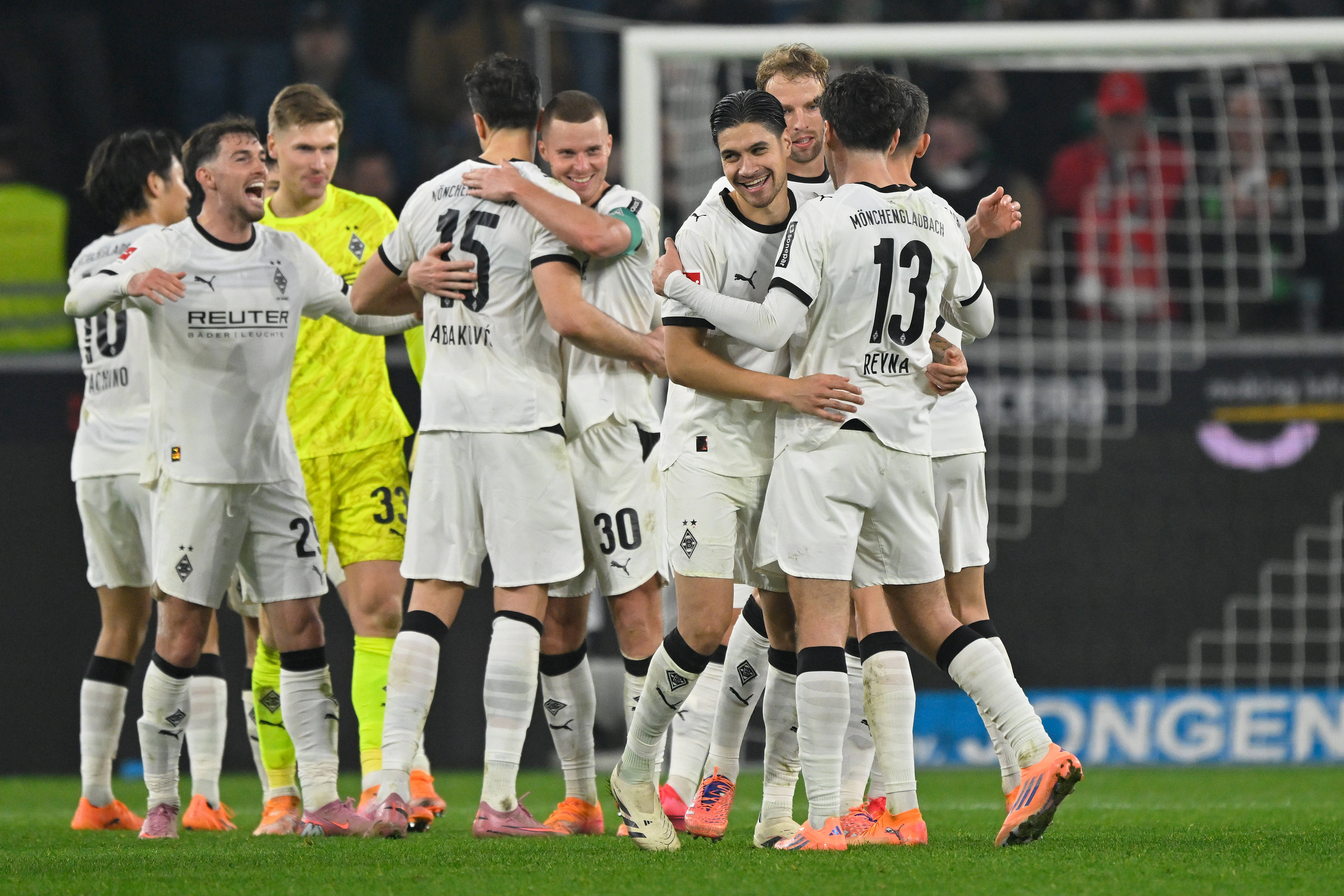 （体育）足球——德甲：门兴格拉德巴赫胜科隆